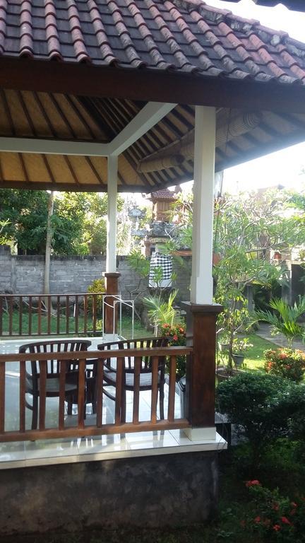 Teman Teman Bungalows 1 Amed Eksteriør billede